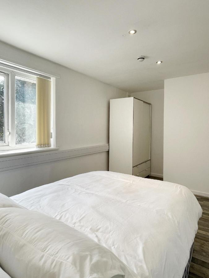 شقة Bright, Warm & Cozy House In Harpurhey مانشستر المظهر الخارجي الصورة