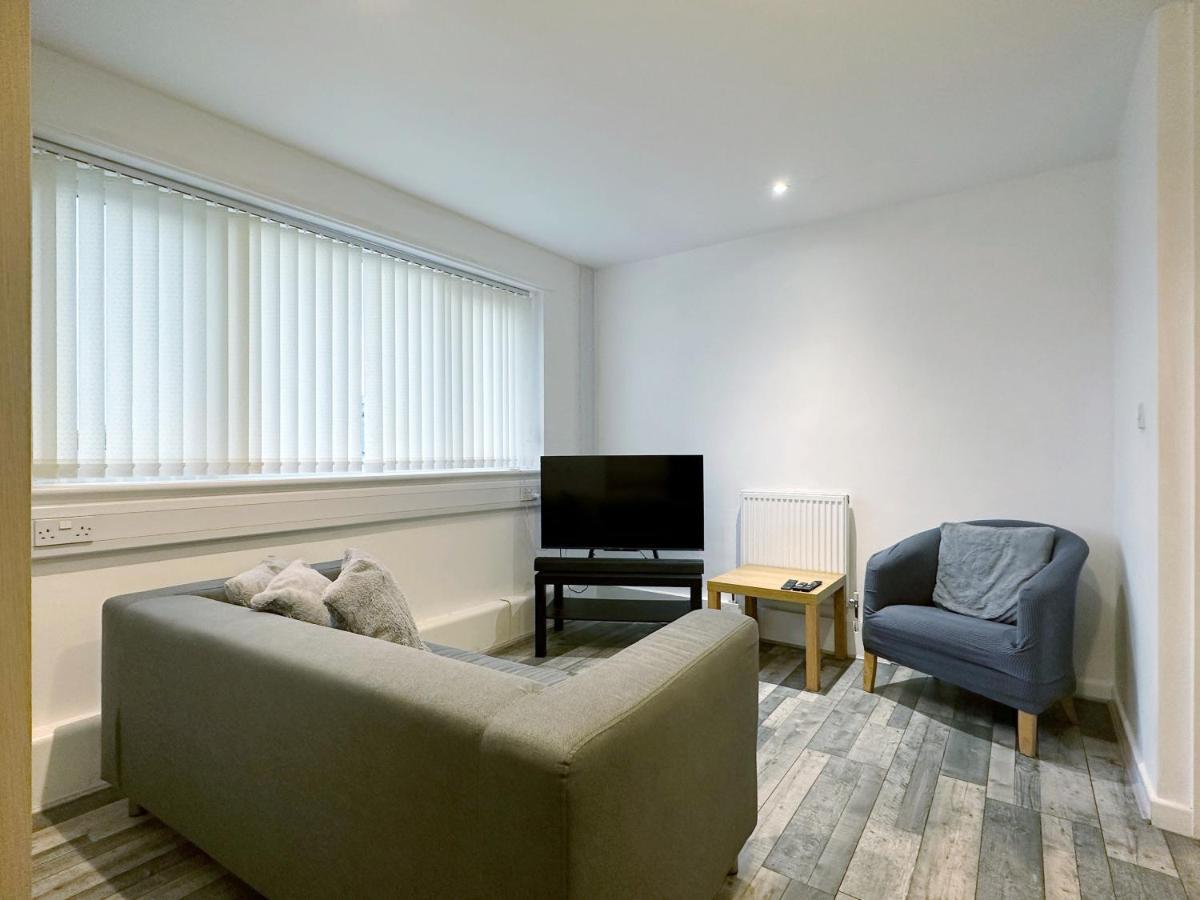 شقة Bright, Warm & Cozy House In Harpurhey مانشستر المظهر الخارجي الصورة